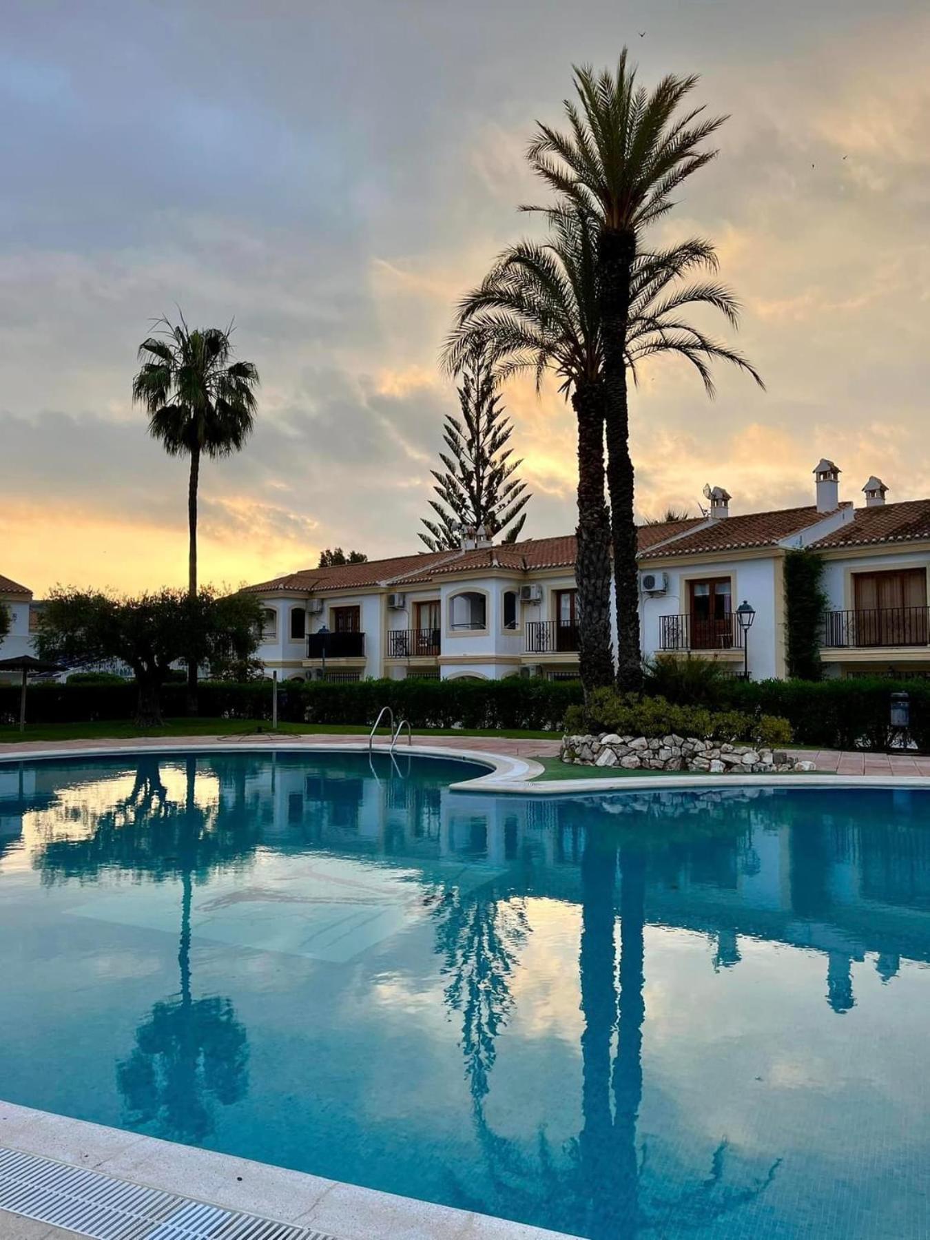 Apartamento Esquina Verde En Vera Coast Playas de Vera Luaran gambar